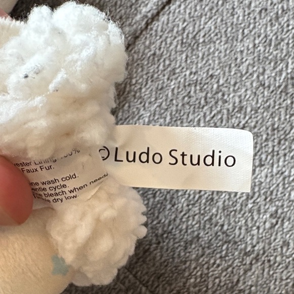 Bluey Cozy Slippers - 2T/3T - Picture 4 of 5